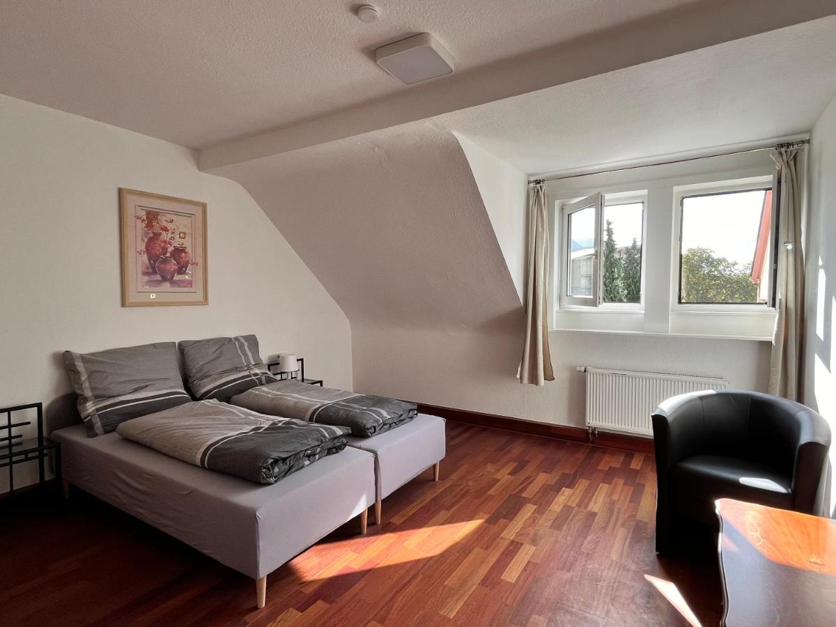 Gaestezimmer Limburg City Лимбург-на-Лане Екстериор снимка