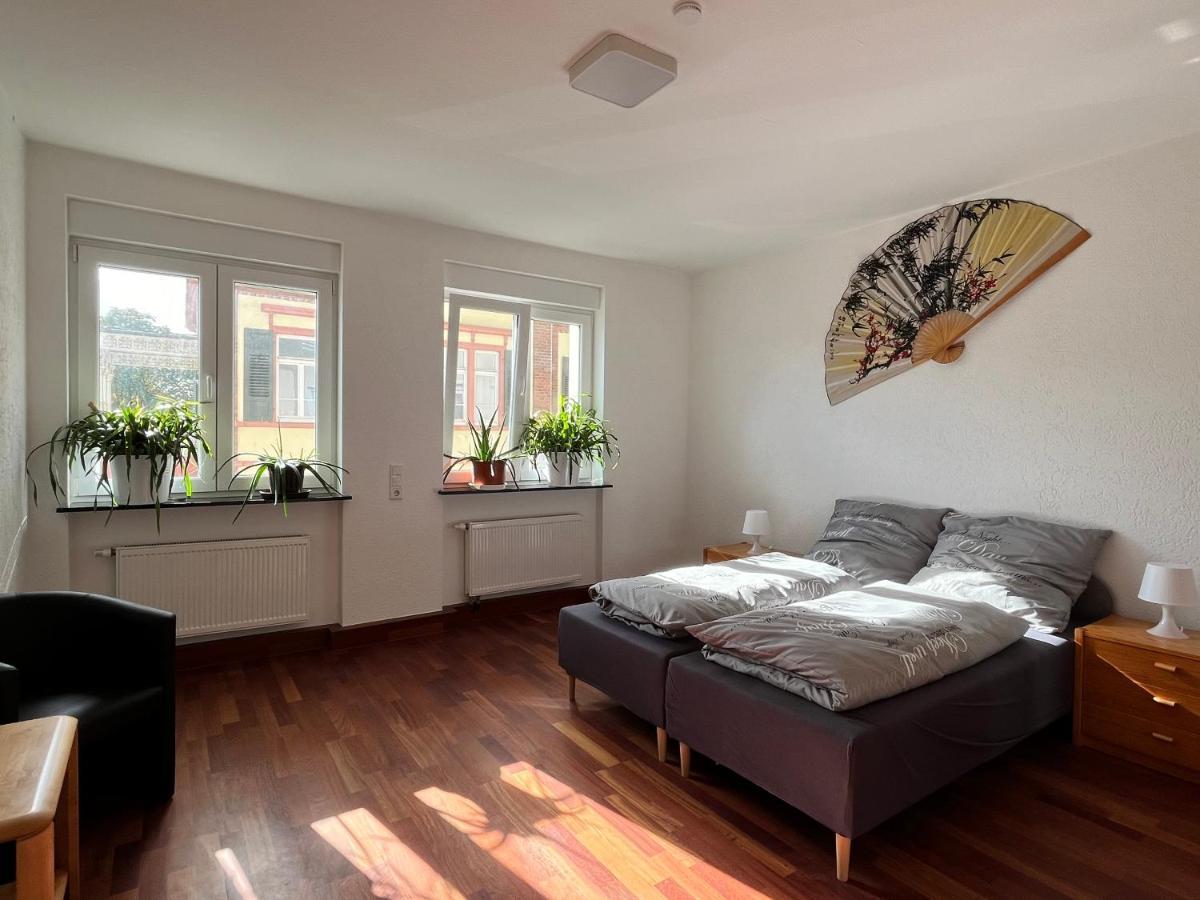 Gaestezimmer Limburg City Лимбург-на-Лане Екстериор снимка