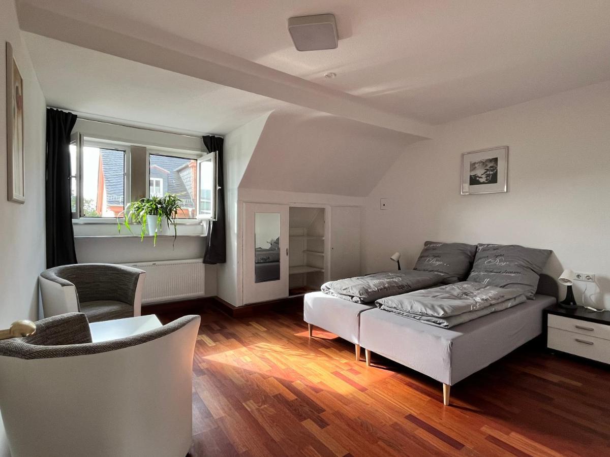 Gaestezimmer Limburg City Лимбург-на-Лане Екстериор снимка